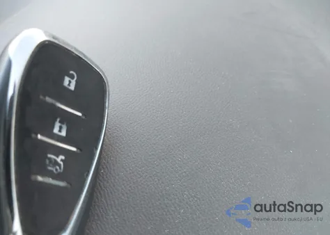 2019 Chevrolet Malibu Hybrid from USA, damaged, VIN 1G1ZF5SU8KF174183